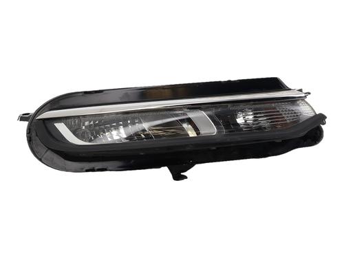 Used Right daytime light Right daytime light 37749277 37749277