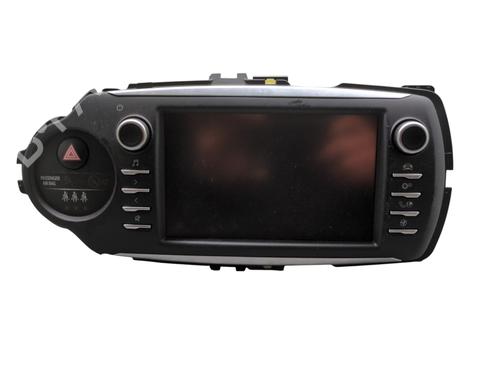 Autoradio für TOYOTA YARIS (_P13_) 1.5 (NSP131_) (112 hp) 32363627