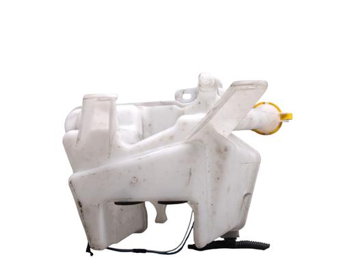 Windscreen washer tank TOYOTA YARIS (_P13_) 1.5 (NSP131_) | BP32363626C113