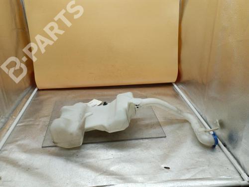Used Windscreen washer tank Windscreen washer tank SUZUKI SPLASH (EX) 1.0 (A5B310) (65 hp) 10578709 10578709