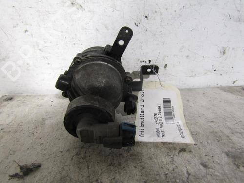 right-front-fog-light-hyundai-trajet-fo-1999-2000-2001-2002-2003-2004-2005-2006-2007-2008-25085532 main image