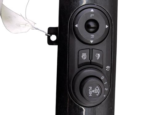 Commande retroviseurs CHEVROLET CAPTIVA (C100, C140) 2.2 D 4WD (184 hp) 28130615