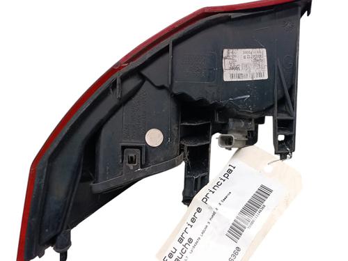 Used Left taillight RENAULT LAGUNA III (BT0/1) 2.0 16V (BT05, BT0F, BT0W) (140 hp) 28521713