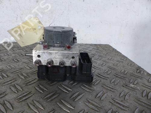 Used ABS pump DACIA SANDERO II 1.0 SCe 75 (B8JC, B8JD) (73 hp) 25080304