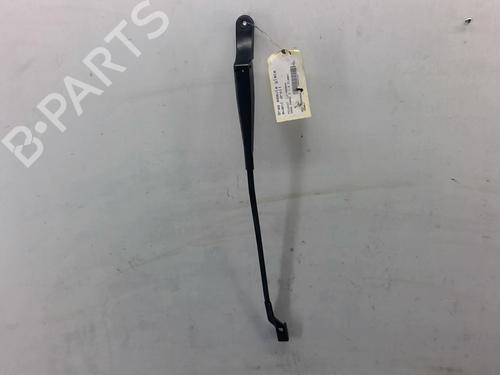 Used Front windshield wiper arm PEUGEOT 5008 (0U_, 0E_) 1.6 HDi (114 hp) 25063272