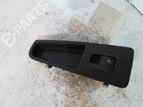 Used Right front window switch Right front window switch FIAT GRANDE PUNTO (199_) 1.3 D Multijet (75 hp) 10610311 10610311