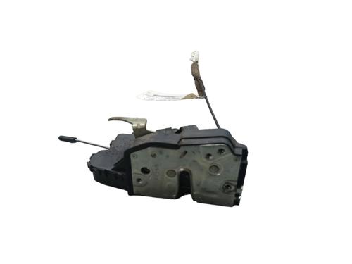 Serrure avant droite BMW 3 (E46) 318 i (118 hp) 25062280