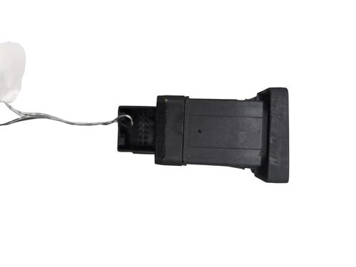 Used Switch Switch VW GOLF VII (5G1, BQ1, BE1, BE2) 1.2 TSI (86 hp) 29927024 29927024