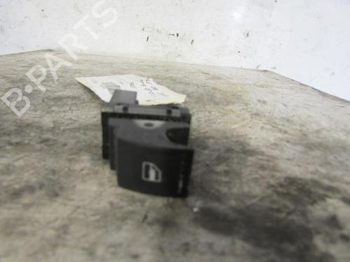 Used Right rear window switch VW GOLF V (1K1) [2003-2010]  25113886