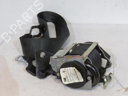 Høyre bak beltestrammer PEUGEOT 206+ (2L_, 2M_) 1.1 (60 hp) 25112413