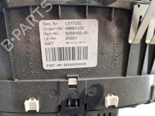 Used Instrument cluster BMW 5 (F10) 520 d (184 hp) 28216981