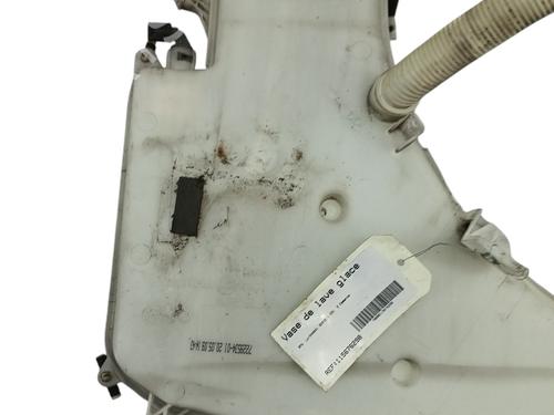 windscreen-washer-tank-bmw-1-e81-2006-2007-2008-2009-2010-2011-2012-30576776 main image