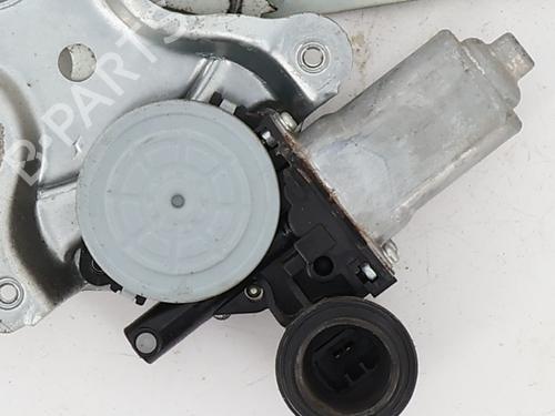 Used Rear right window mechanism Rear right window mechanism TOYOTA RAV 4 II (_A2_) 2.0 D 4WD (CLA20_, CLA21_, CLA20R, CLA21R) (116 hp) 34044436 34044436