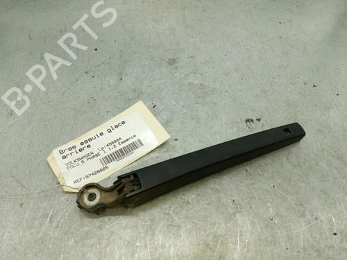 Used Rear windshield wiper arm VW POLO V (6R1, 6C1) 1.2 (60 hp) 25089164