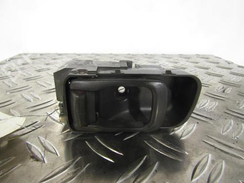 Used Front left interior door handle Front left interior door handle NISSAN PATROL GR V Wagon (Y61) 2.8 TDiC (Y61) (131 hp) 25113489 25113489