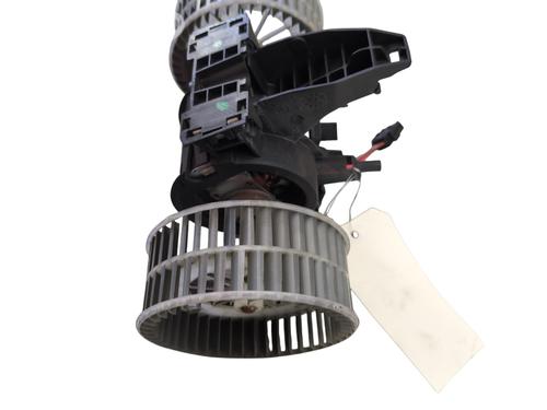 Heater blower motor BMW 5 (E60) 520 d | BP28129546M62 