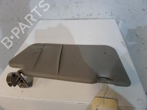 Used Right sun visor Right sun visor 25067695 25067695