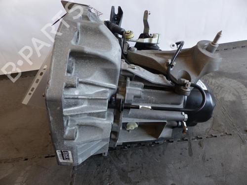 Used Gearbox Gearbox RENAULT TWINGO II (CN0_) 1.5 dCi (CN0E) (64 hp) 25113840 25113840