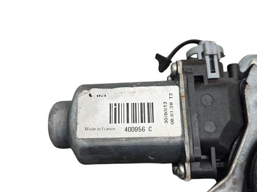 Used Front right window mechanism Front right window mechanism RENAULT TWINGO II (CN0_) 1.5 dCi 75 (75 hp) 26398180 26398180