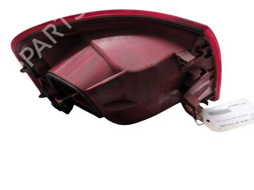 right-taillight-vw-passat-b6-variant-3c5-2005-2006-2007-2008-2009-2010-2011-27873511 main image