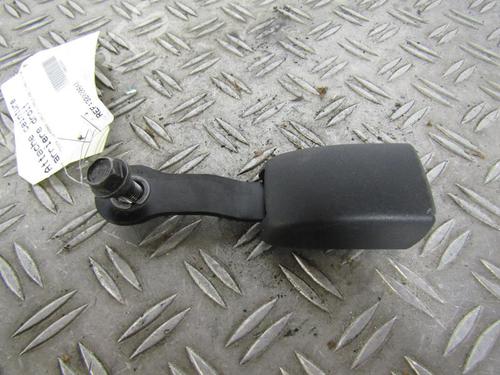 Used Seat buckle TOYOTA COROLLA Verso (ZER_, ZZE12_, R1_) 2.2 D-4D (AUR10_, AUR10R) (136 hp) 25108547