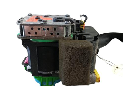 front-right-seatbelt-audi-a4-b8-8k2-2007-2008-2009-2010-2011-2012-2013-2014-2015-2016-2017-33307821 main image