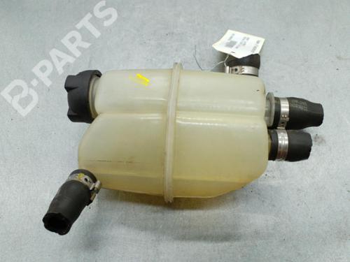 Used Expansion tank Expansion tank SMART FORTWO Coupe (451) 0.8 CDi (451.300) (45 hp) 10612951 10612951