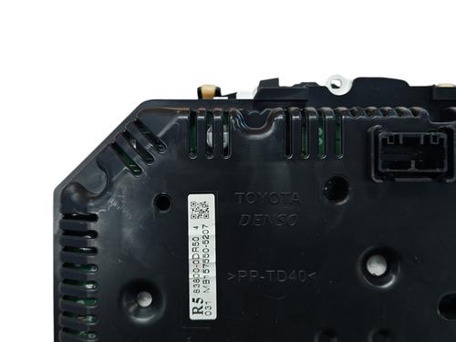 Used Instrument cluster TOYOTA YARIS (_P13_) 1.0 (KSP130_, KSP130) (69 hp) 26029513