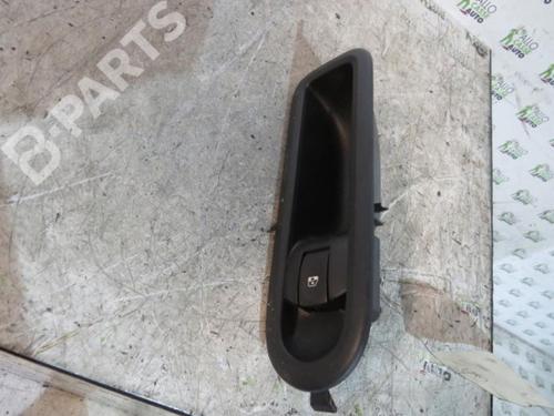 Used Right front window switch Right front window switch RENAULT CLIO III (BR0/1, CR0/1) 1.5 dCi (C/BR0G, C/BR1G) (68 hp) 10610333 10610333