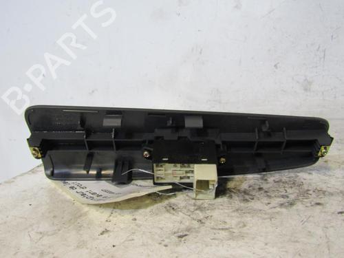 Used Right front window switch Right front window switch KIA CERATO I Hatchback (LD) 2.0 CRDi (112 hp) 25068860 25068860