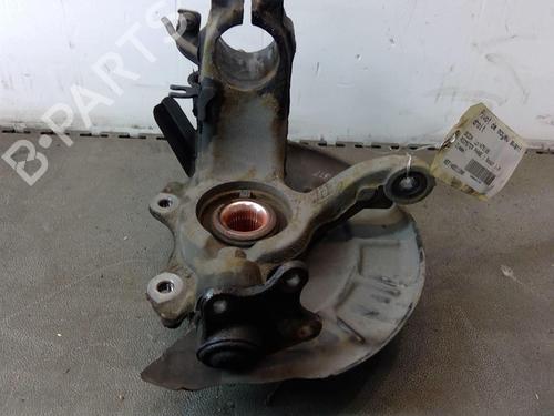 Used Right front steering knuckle Right front steering knuckle SKODA ROOMSTER (5J7) 1.9 TDI (105 hp) 25082015 25082015