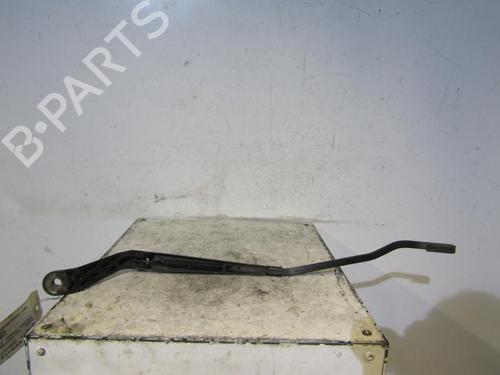 Used Front windshield wiper arm Front windshield wiper arm 25106454 25106454