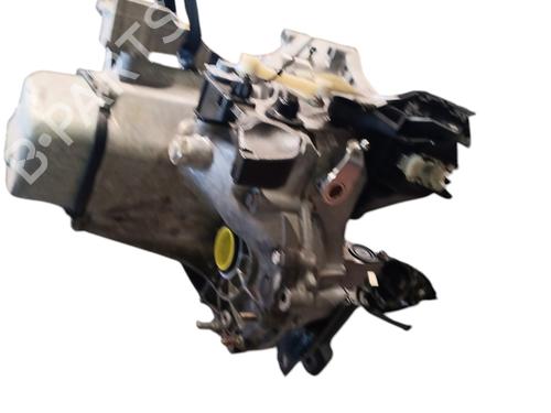 Used Gearbox Gearbox PEUGEOT 208 I (CA_, CC_) 1.2 VTI 82 (82 hp) 26441057 26441057