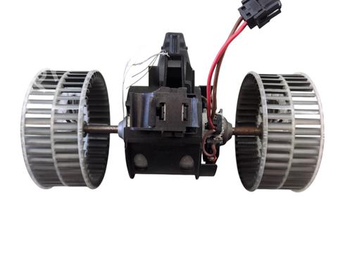 Heater blower motor BMW 5 (E60) 520 d | BP28129546M62 
