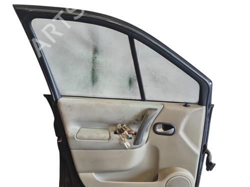 Used Left front door RENAULT SCÉNIC II (JM0/1_) 1.5 dCi (JM1E, JM16) (106 hp) 26520672