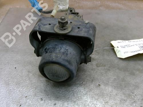 Used Right front fog light Right front fog light PEUGEOT 406 Coupe (8C) 2.2 (158 hp) 10580123 10580123