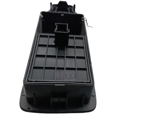 Used Left front window switch Left front window switch FIAT DUCATO Van (250_) 160 Multijet 3,0 D (158 hp) 33028775 33028775