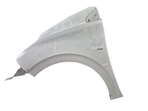 Used Left front fenders PEUGEOT 208 I (CA_, CC_) 1.4 HDi (68 hp) 28819196