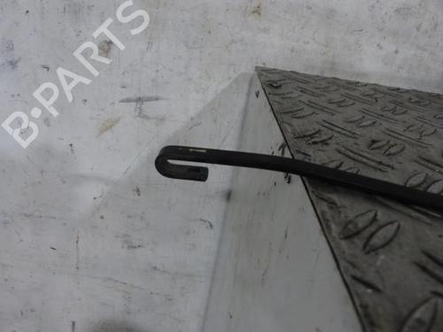 Used Front windshield wiper arm Front windshield wiper arm SUZUKI ALTO VII (GF, HA25_, HA35_) [2009-2026] 25091191 25091191