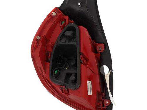 Used Right taillight Right taillight RENAULT CLIO III (BR0/1, CR0/1) 1.2 16V (BR0P, CR0P) (101 hp) 33738931 33738931