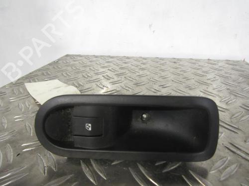 Used Left rear window switch RENAULT MEGANE II (BM0/1_, CM0/1_) 1.5 dCi (BM1E, CM1E) (106 hp) 25095998