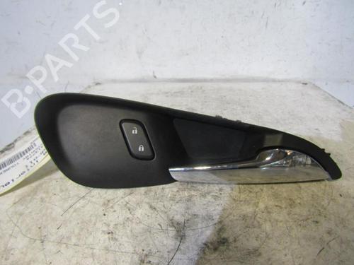 Used Front right interior door handle OPEL INSIGNIA A (G09) 1.6 CDTi (68) (136 hp) 25106957