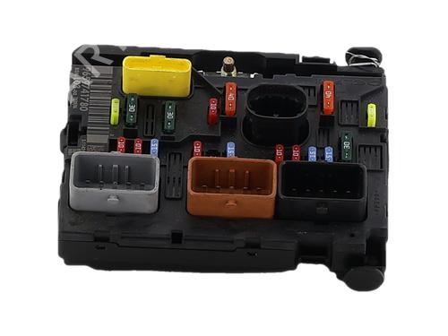 Used Fuse box Fuse box 38295054 38295054