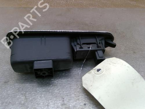 Used Right rear window switch Right rear window switch PEUGEOT 3008 I MPV (0U_) 1.6 HDi (109 hp) 25068223 25068223