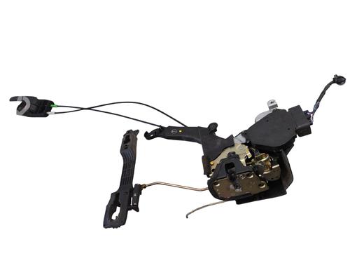 front-left-lock-toyota-rav-4-ii-_a2_-2000-2001-2002-2003-2004-2005-27475103 main image