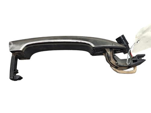 front-left-exterior-door-handle-renault-megane-iv-hatchback-b9amn_-2015-25057084 main image