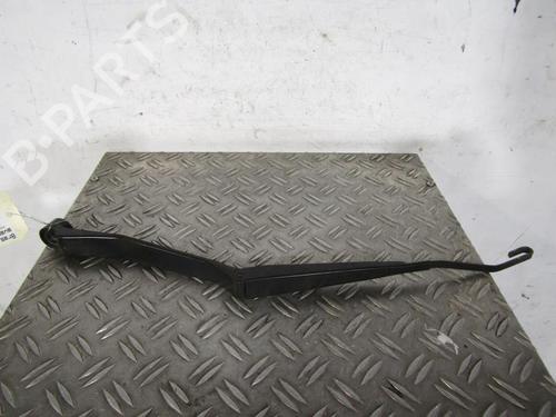 Used Front windshield wiper arm TOYOTA RAV 4 II (_A2_) 2.0 D 4WD (CLA20_, CLA21_, CLA20R, CLA21R) (116 hp) 25084258
