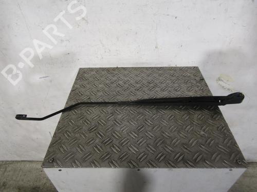 Front windshield wiper arm PEUGEOT 1007 (KM_) 1.4 | BP25065765C143