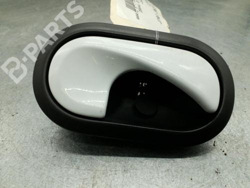 Used Front right interior door handle Front right interior door handle RENAULT MODUS / GRAND MODUS (F/JP0_) 1.5 dCi 75 (75 hp) 10574927 10574927