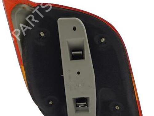 Used Right taillight Right taillight FORD FIESTA III (GFJ) 1.1 (55 hp) 33213295 33213295